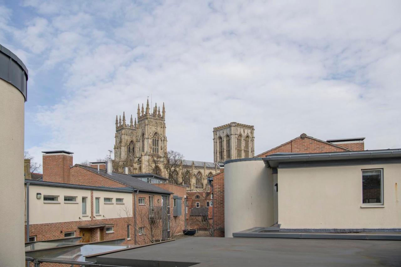 St Helen'S House With Minster Views Apartman York Kültér fotó