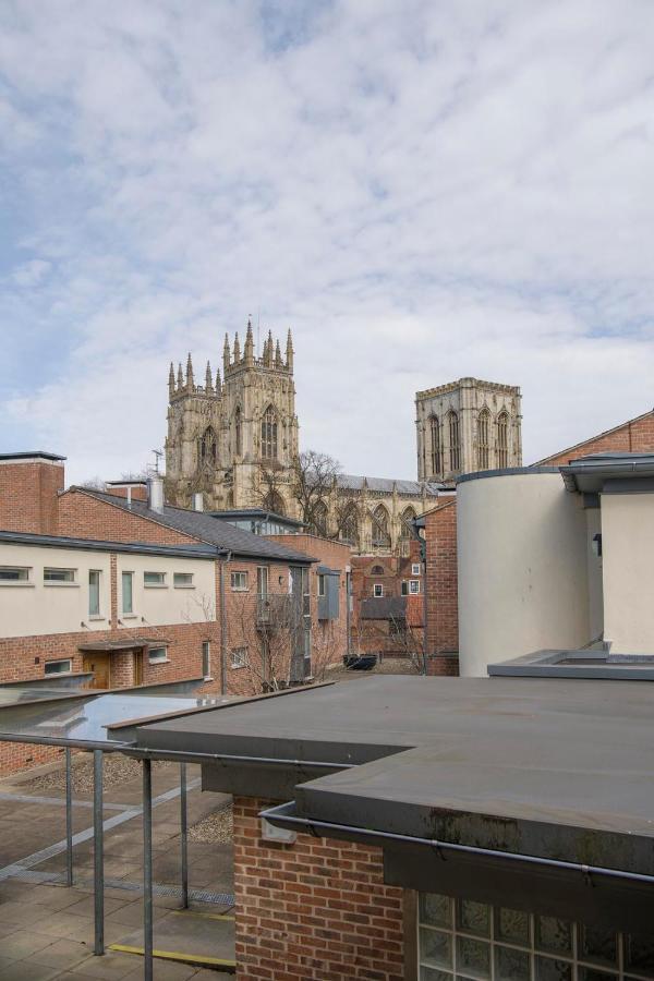 St Helen'S House With Minster Views Apartman York Kültér fotó